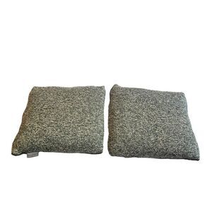 Green Sweater Pillow Lot Berkshire Blanket & Home Co. Set Of 2 Throw Accent